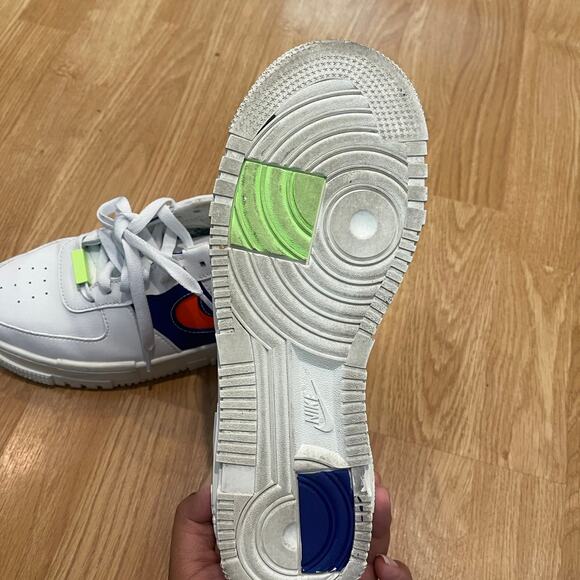 Nike Air Force 1 Women Pixel Summit White Concord Hyper Crimson Sneaker - Picture 5 of 9